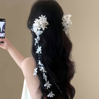 Kẹp Tóc Ngọt Ngào với Vải Ren Nơ Hoa và Tua Rua Mỏ Vịt