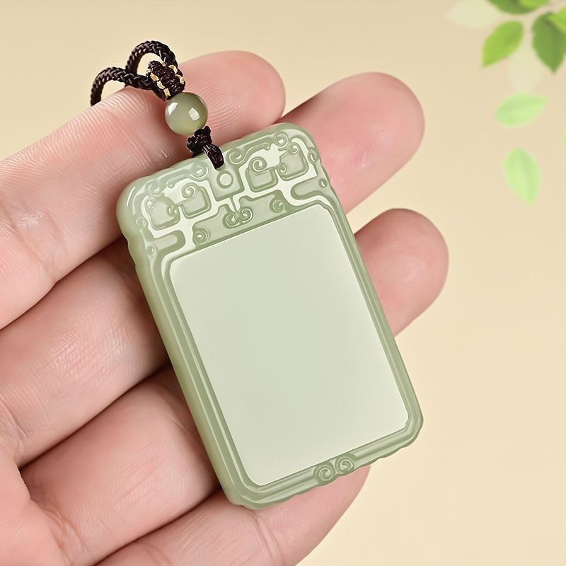 Mặt dây chuyền ngọc bích trắng xanh tự nhiên Wuwu Thương hiệu ngọc bích Mặt dây chuyền Trang sức vòng cổ