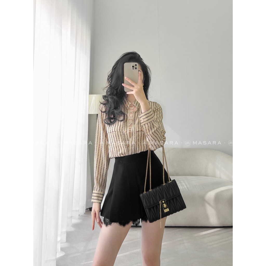 ÁO SƠ MI CỔ TRỤ IN CHỮ MÀU BE