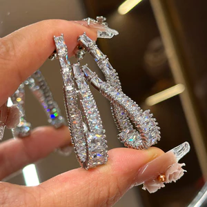 Бông tai tua rua zircon phong cách Hàn Quốc đơn giản
