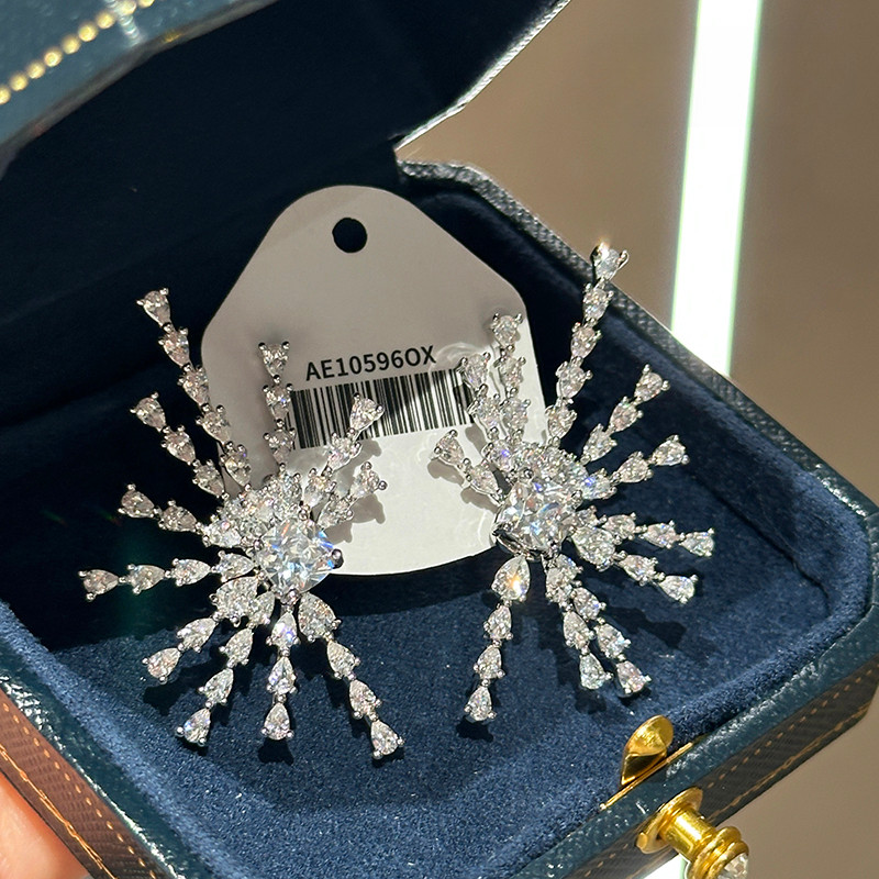 Bông Tai Phóng Đại Độc Đáo Kim Cương Đính Đôi Cánh Zircon Pháo Hoa Hình Quạt Bông Tai Nữ Châu Âu Mỹ Thời Trang Sang Trọng