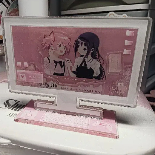 Puella Magi Madoka Magica Màu Hồng Acrylic Display Standww Thiết Kế Đẹp Cho Bạn Bè & Quà Tặng | Hình Anime sưu tập | Hoàn hảo để trưng bày, trang trí phòng ngủ & văn phòng