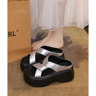 DÉP BÁNH MÌ ĐẾ LƯỢN QUAI XOẮN CHÉO ĐẾ 6CM BB uu