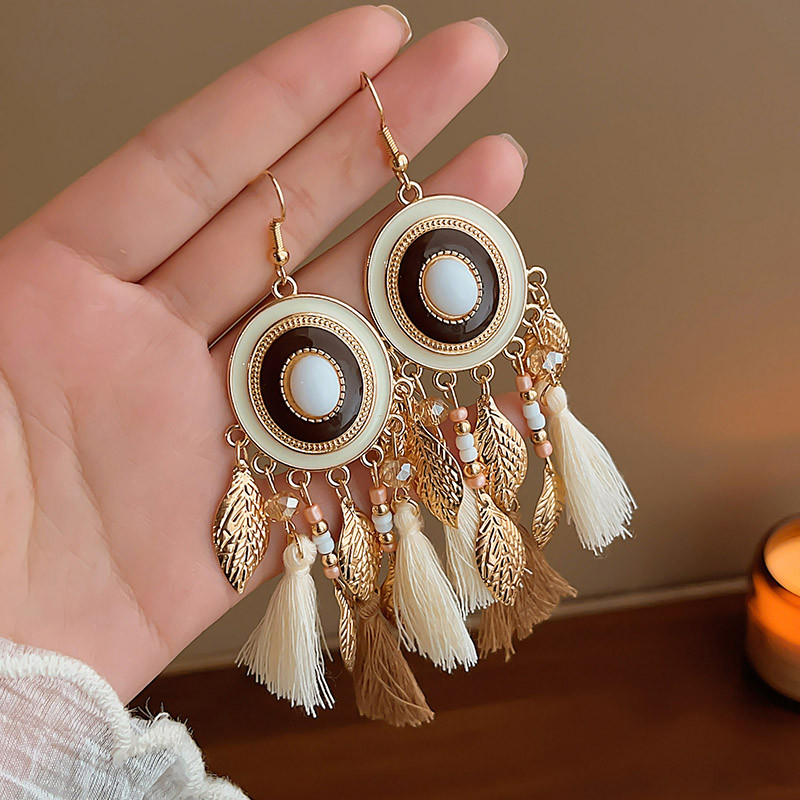 Bông tai tua rua lông vũ phong cách mới Bohemian Móc tai nữ