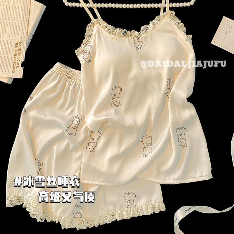Băng Ruy Băng Ngực Miếng Lót Sling Phù Hợp Với Bộ Đồ Ngủ Nữ Mùa Hè Váy Ngủ Sling Quần Short 2025 Mới Gợi Cảm Ở Nhà Quần Áo