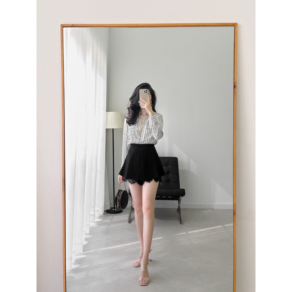 ÁO SƠ MI CỔ TRỤ IN CHỮ MÀU TRẮNG