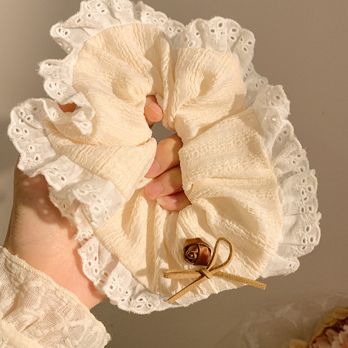 Dây Buộc Tóc Scrunchies Viền Ren Đính Nơ Hoa Hồng Style Retro Pháp Phụ Kiện Tóc Nữ Empoli