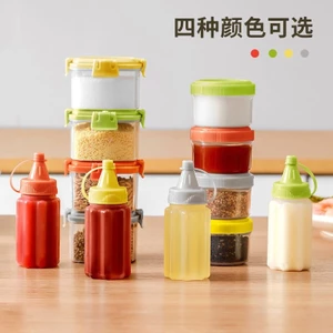 Chai nhựa chiết nước sốt mini mang đi dạng bóp 8x3.2cm