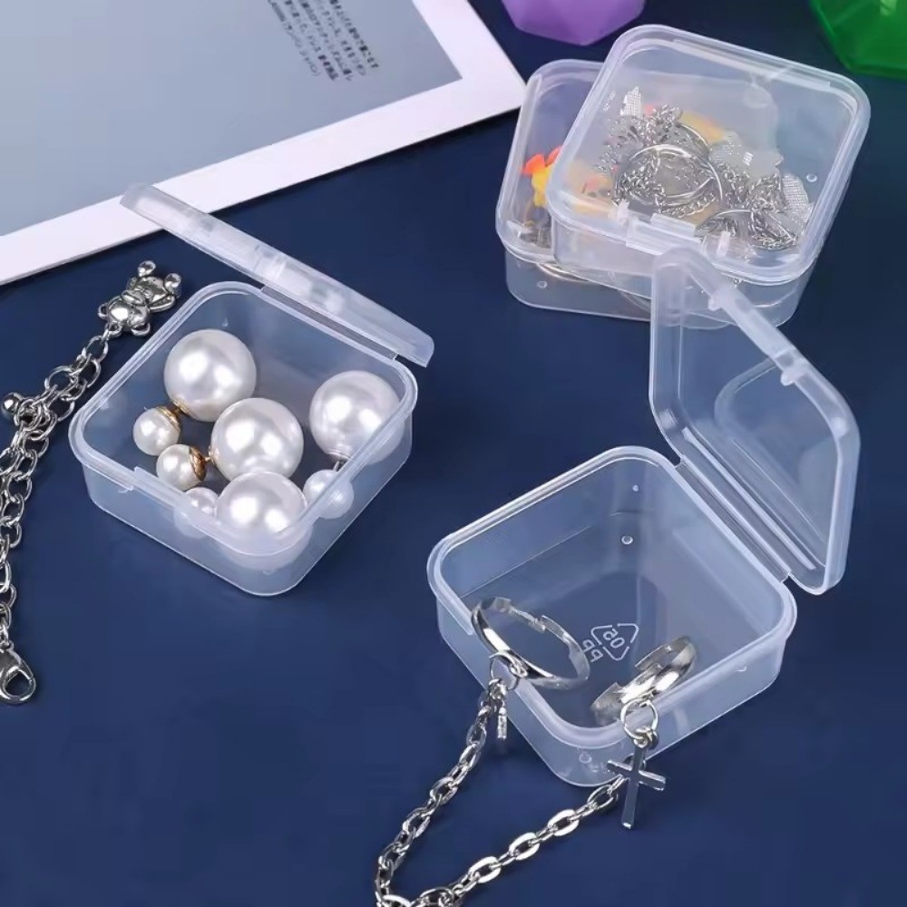 [Trang chủ] Hộp đựng đồ trang sức khóa trong suốt 5,5x5,5cm | Dụng cụ sắp xếp bằng nhựa PP bền có nắp kín, thiết kế chống bụi cho các vật phẩm nhỏ (1 / 3 / 5 CÁI)