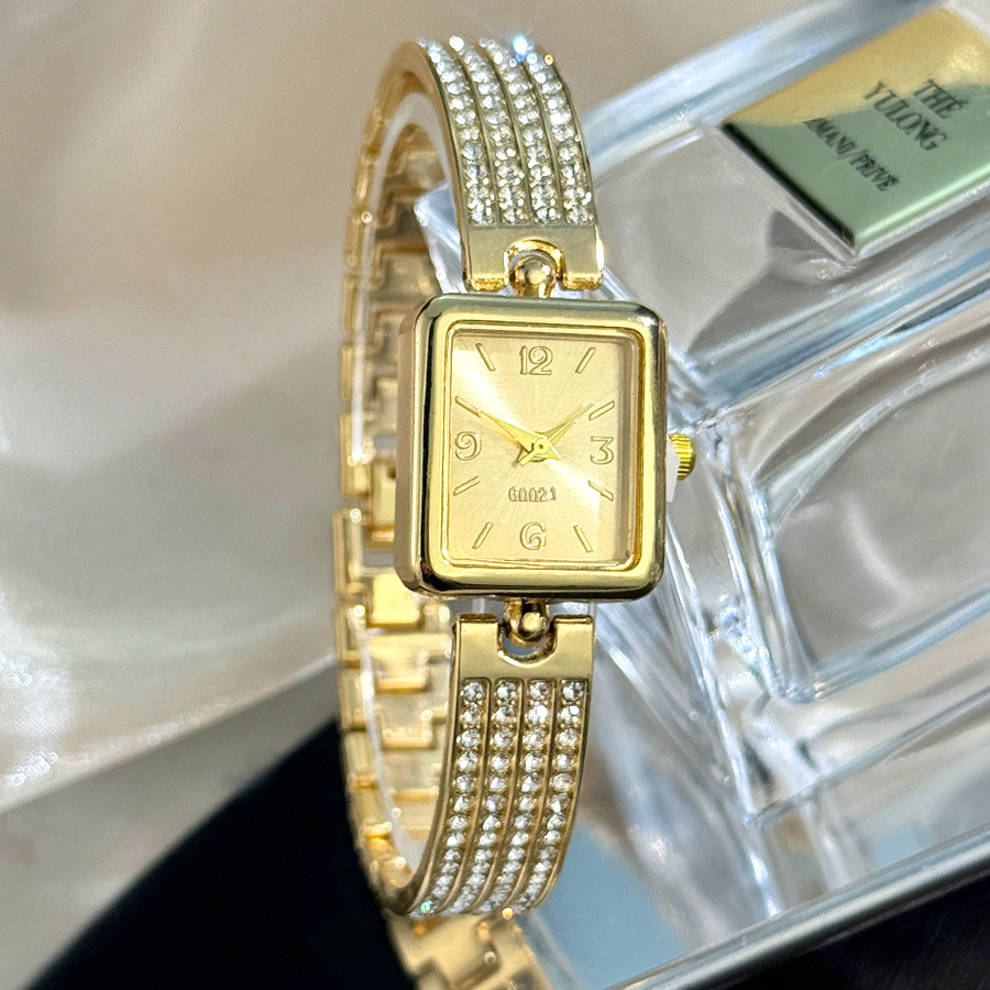 Đồng hồ nữ Vuông Full Diamond Dây đeo Đồng hồ nữ sang trọng Vòng tay phong cách cổ xưa Đồng hồ thạch anh