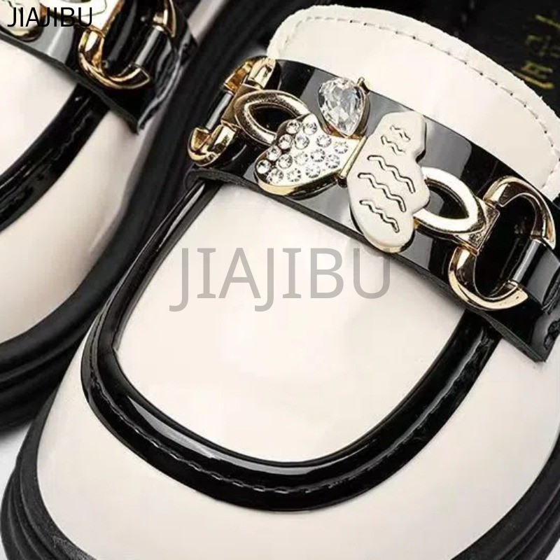 Giày Trẻ Em Thời Trang Chất Lượng Cao Cô Gái Dễ Thương Nơ Kim Loại Giày Lolita Korean Fashion White Platform Mary Jane Shoes Giày Cosplay Gót Thấp Chống Trượt Phong Cách Anh Quốc French Soft-soled Doll Shoes Giày Da Nhỏ Phong Cách Nhật Bản Giày Khiêu Vũ