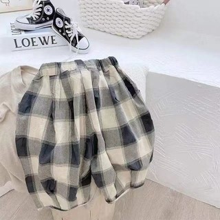Quần kẻ caro cotton lanh mềm mại mỏng cho bé trai mùa hè, quần capri thường ngày cho trẻ nhỏ và trẻ trung, quần harem rộng rãi cho trẻ em