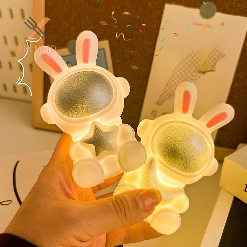 Rrlnmd Quà Tặng Sáng Tạo Phi Hành Gia Đèn Ngủ Hoạt Hình Dễ Thương Thỏ Đầu Giường Trang Trí Bàn MỚI