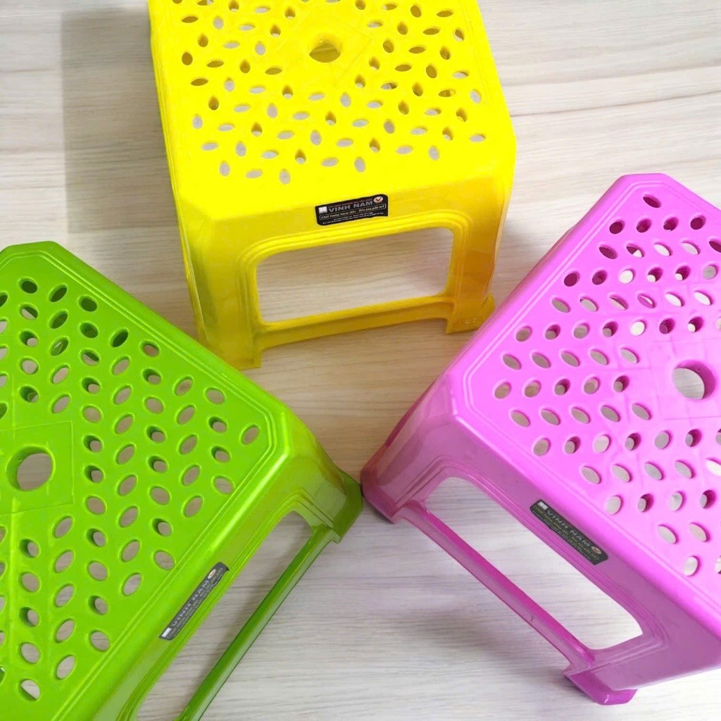 Ghế Lùn Mặt Lỗ Và Hoa Văn Chú Ngựa Vinh Nam Plastic Ghế Nhựa Lùn Cao Cấp Ghế Ngồi Bằng Nhựa 023-037