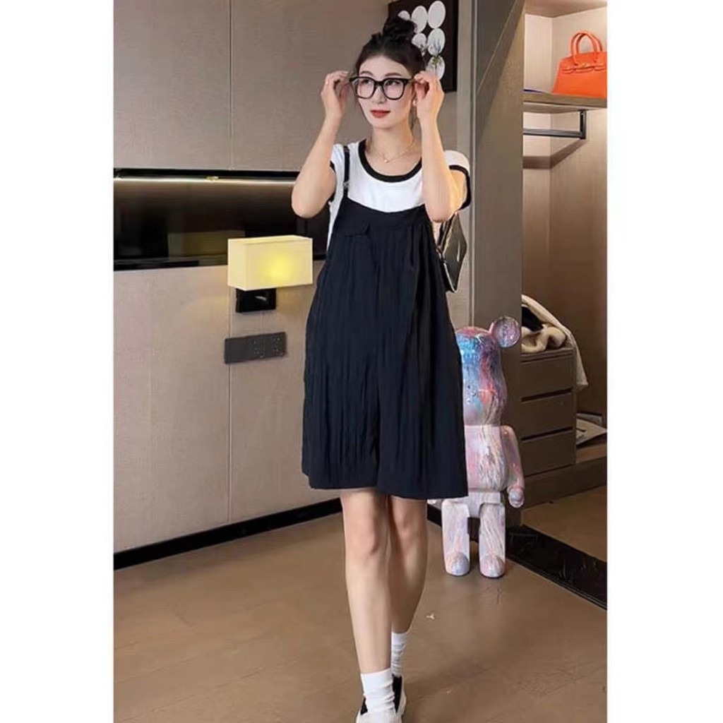 Bộ đồ bà bầu Mùa hè Phong cách mới Thời trang Màu sắc tương phản Áo thun ngắn tay + Quần yếm Bộ đồ hai mảnh