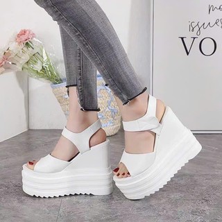 GIÀY SANDAL ĐẾ XUỒNG QUAI BẢNG 12P XXV TT VV IINNBB