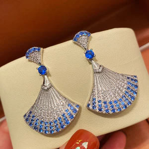 Váy Zircon kim bạc 925 đẹp Tính khí Bông tai sang trọng