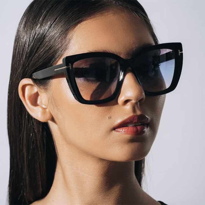 Kính Mát Vuông 2025 Phong Cách Mới Thời Trang Đơn Giản Retro Unisex Cao Cấp Kính Mát Sàn Catwalk UV400