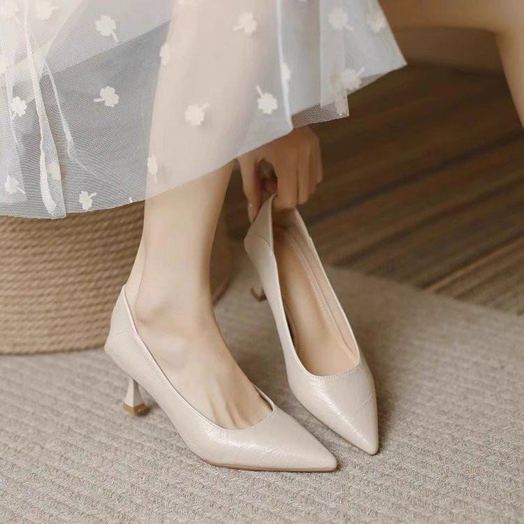 Thời Trang Phù Hợp Với Phong Cách Mới Siêu Ổn Định Không Mệt Mỏi Gót Cao PU Đen Nhọn Da Mềm Đi Làm Làm Giày Chuyên Nghiệp Nhà Máy Bán Buôn