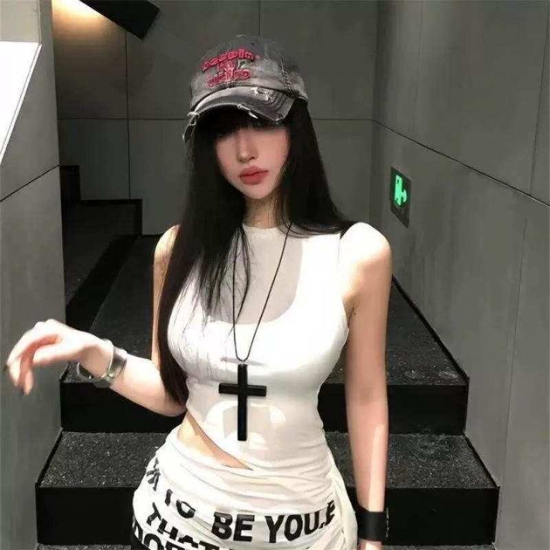 Vòng cổ nữ kim loại phong cách cổ điển và hot girl mới
