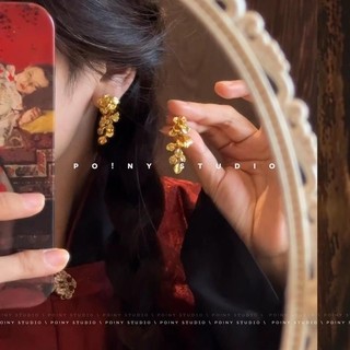 Bông Tai Hoa Gilt Retro Tua Rua Bông Tai Vàng Nữ