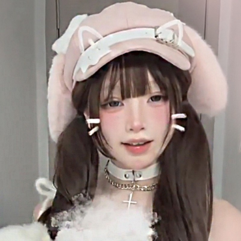 Nón Earflap unisex mềm mại, sang trọng - Phù hợp cho biểu diễn sân khấu