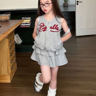 Set áo gile croptop + chân váy tầng bé gái – Phong cách Mỹ cá tính, thời trang mùa hè