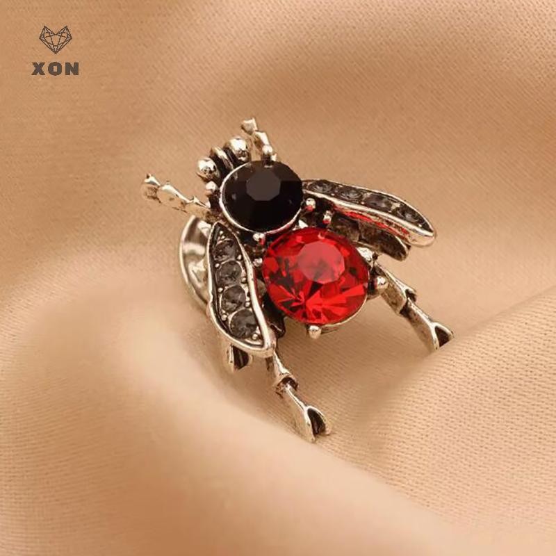 [XON] Trâm cài đính kim cương giả ong cổ điển Xu hướng sáng tạo Côn trùng Corsage Sáng tạo Pin chống ánh sáng [Mina]