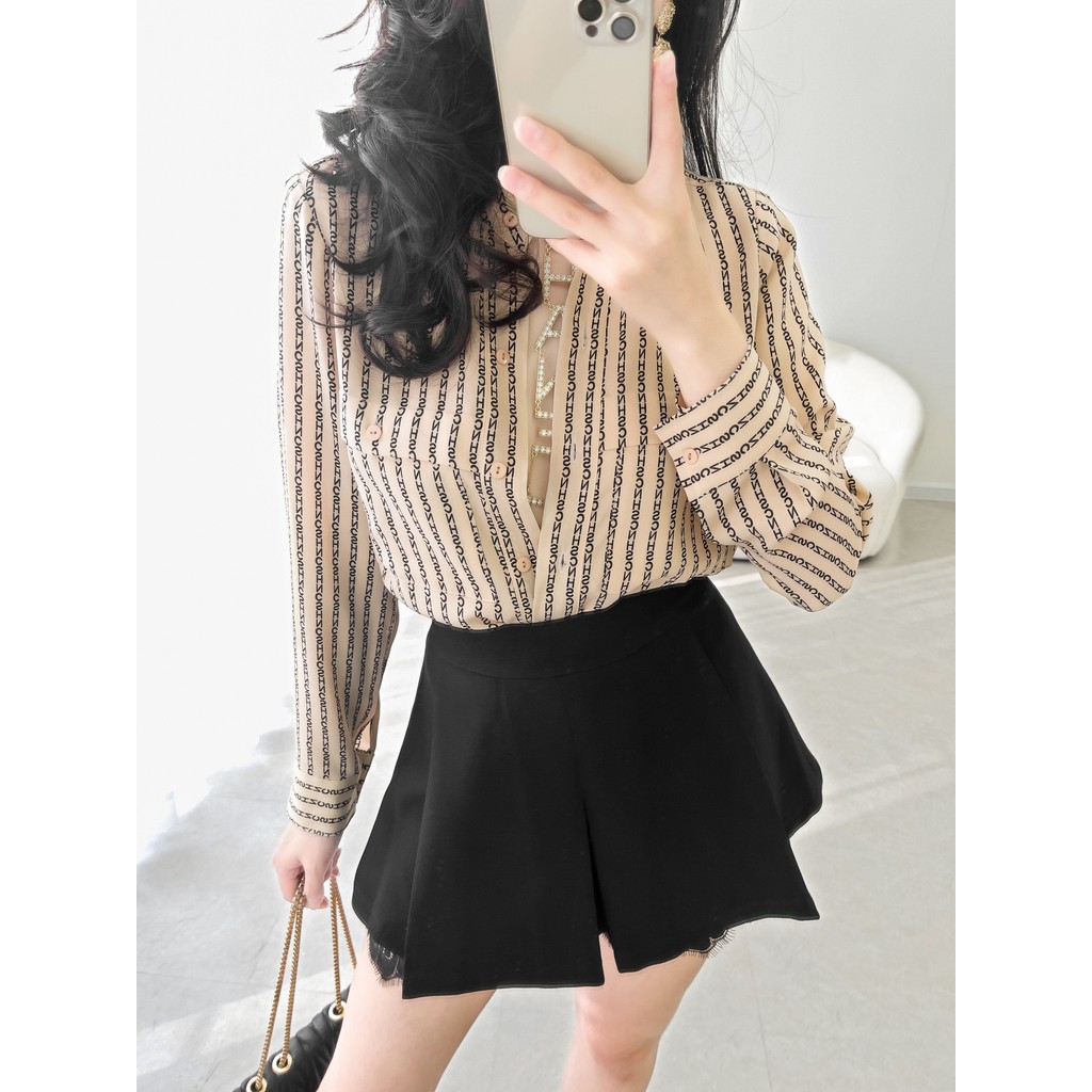ÁO SƠ MI CỔ TRỤ IN CHỮ MÀU BE
