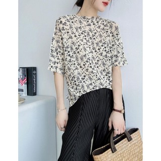 Miyake Xếp Ly Mùa Hè 2025 Phong Cách Mới Thường Ngày In Hình Hoa Nhỏ Tay Áo Thun Nữ Rời Xếp Ly Nữ Top