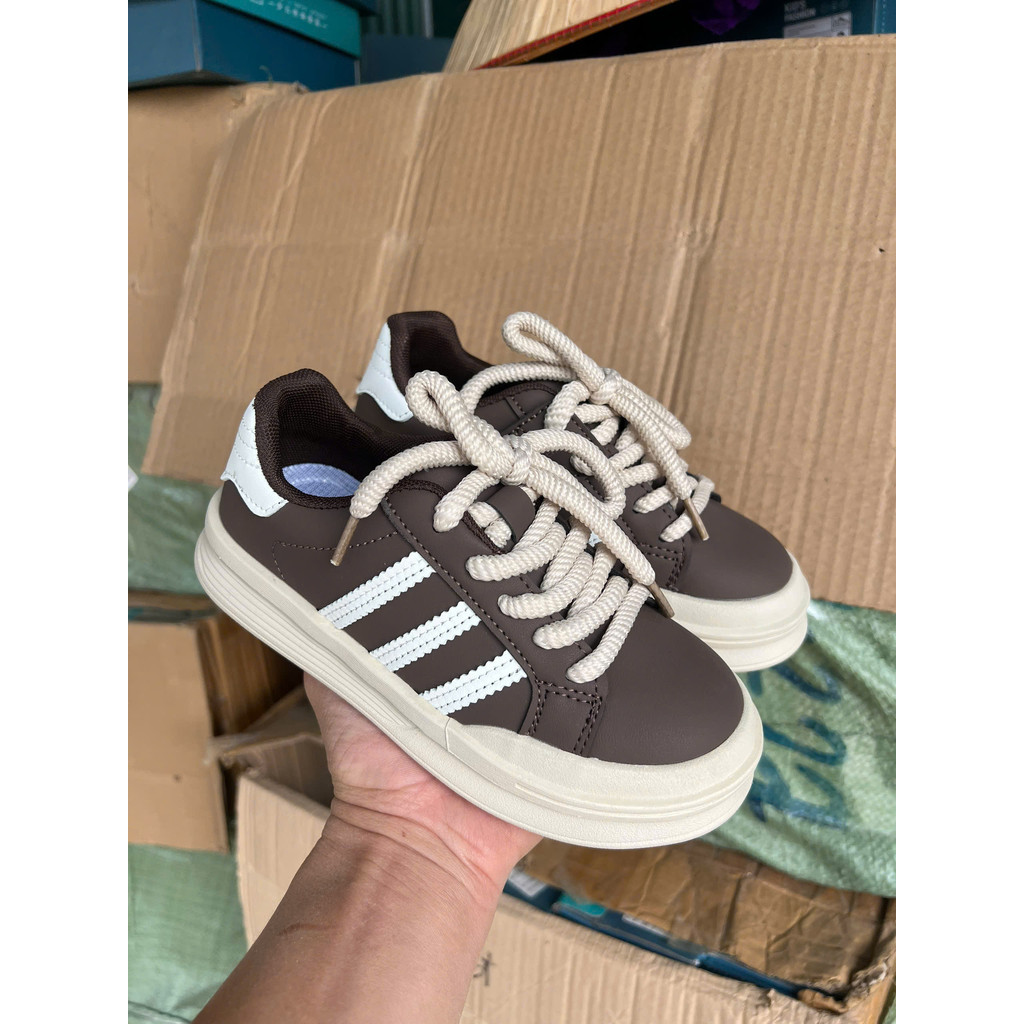 giày thể thao bé trai bé gái 3 sọc cổ thấp da PU mềm êm chan chống trượt QCCC full box mẫu mới cho bé từ 1 tuổi 332