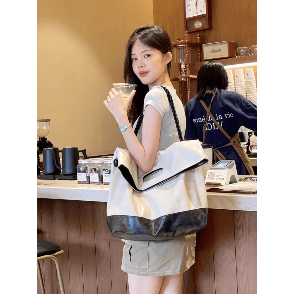 Túi đeo chéo thời trang mới hợp với mọi cảm giác tiên tiến băng thông rộng đi lại đẳng cấp