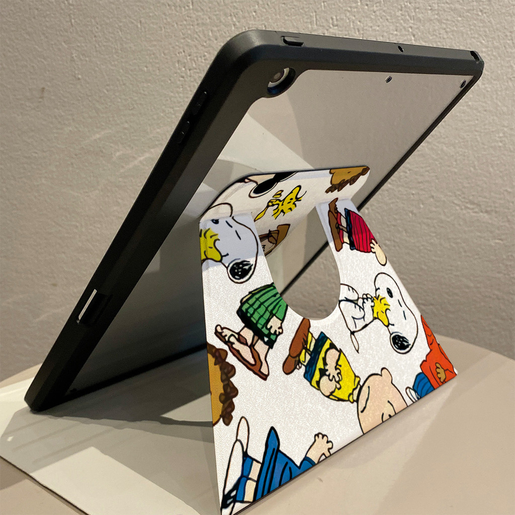 Vỏ Snoopy xoay 360 độ gen7 gen8 gen9 10.2 hộp đựng cho iPad2024 air6 11inch 20 / 21Pro11Air3 / 4 / 5 10.9 gen10 2022 Air1 / 2 gen5 gen6 9.7 Vỏ bảo vệ có khe cắm bút