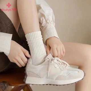 < zhuliye789 > Tất nữ màu đen trắng mùa thu đông Tất ống giữa Hàn Quốc Nhật Bản Ins Xu hướng cà phê Cotton thiết kế cổ điển Tất dành cho học sinh