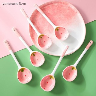 {YAN3} Thìa Canh Gốm Dâu Dễ Thương Kem Hàn Quốc Sơn Tay Cà Phê Món Tráng Miệng Thìa Tay Cầm Dài Phụ Kiện Nhà Bếp {yancrane3.vn}
