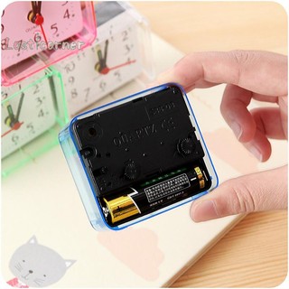 [Lostcorner] Đồng hồ báo thức sinh viên dễ thương Đồng hồ báo thức Ana Đầu giường vuông Đồng hồ nhỏ gọn Đồng hồ trang trí máy tính để bàn Phòng ngủ sinh viên Đồng hồ báo thức điện tử [Mới]