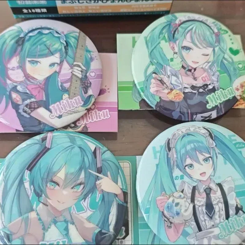 Bộ huy hiệu hộp mù Hatsune Miku – Huy hiệu & Thẻ Pin 75MM | Quà tặng quạt Anime | 6 gói mỗi hộp | 18 mẫu | Chân & Thẻ sưu tập