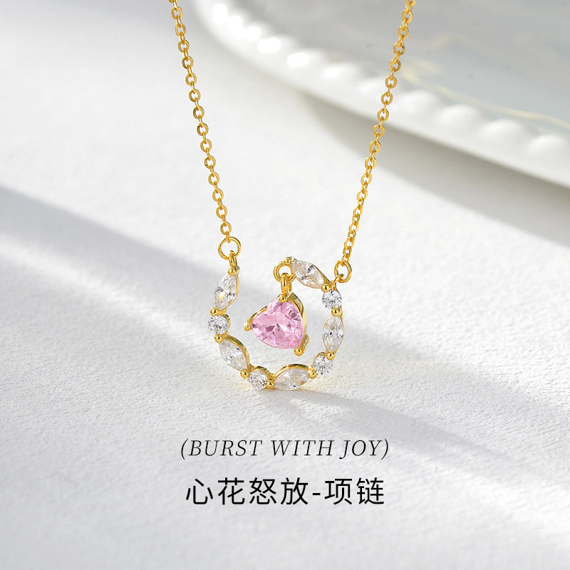 Vòng cổ mặt dây chuyền trái tim tình yêu kim cương bạc S925