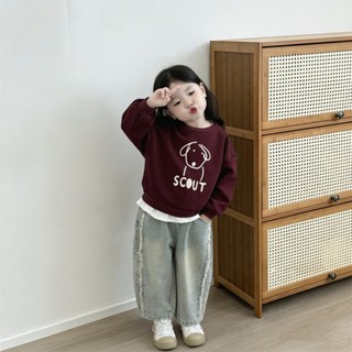 Áo nỉ cổ tròn mỏng, dáng rộng, thoải mái, in hình vẽ chú cún con dễ thương dành cho bé gái.