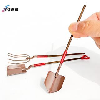 Bộ Dụng Cụ Xẻng Kim Loại Mini YOWEI Cho Nhà Búp Bê Làm Vườn 112 Tỉ Lệ 3 Chiếc Mẫu Trang Trí Cảnh VN