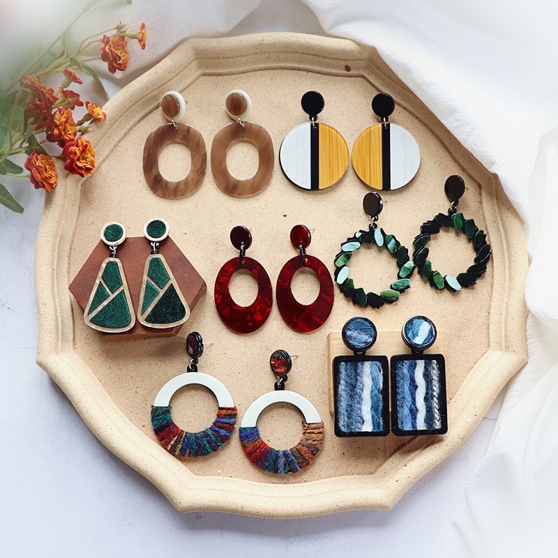 Bông tai thiết kế retro handmade, phong cách dân tộc cá nhân từ Hàn Quốc