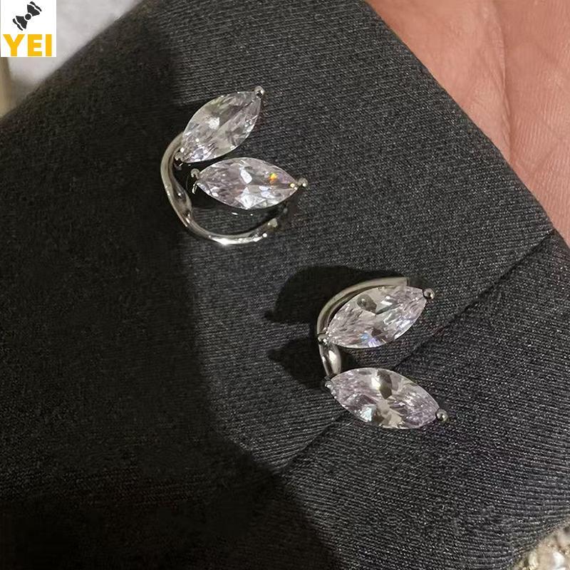Kẹp Xương Tai Zircon Lấp Lánh Cho Nữ - Phù Hợp Với Tai Còng - Trang Sức Cưới Mới