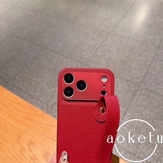 Thích hợp cho vỏ điện thoại Apple iPhone 17 Promax, dây đeo cổ tay sọc da đỏ, da sáng tạo cho mùa thu đông, bao gồm 15pro, vỏ bảo vệ sang trọng 14 / 13 / 12 / 11