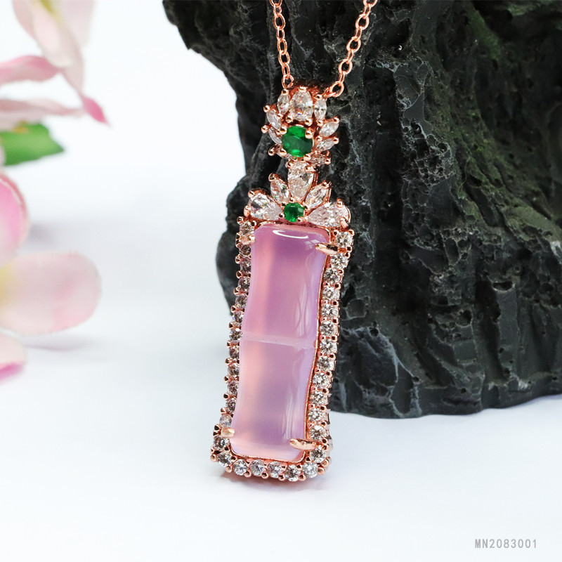 Mặt dây chuyền nút tre Chalcedony màu hồng tự nhiên thời trang