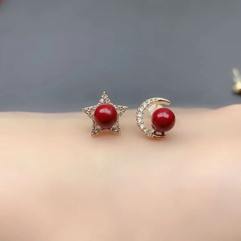 Bông tai dát hạt tròn Cinnabar, Bông tai thời trang cổ điển