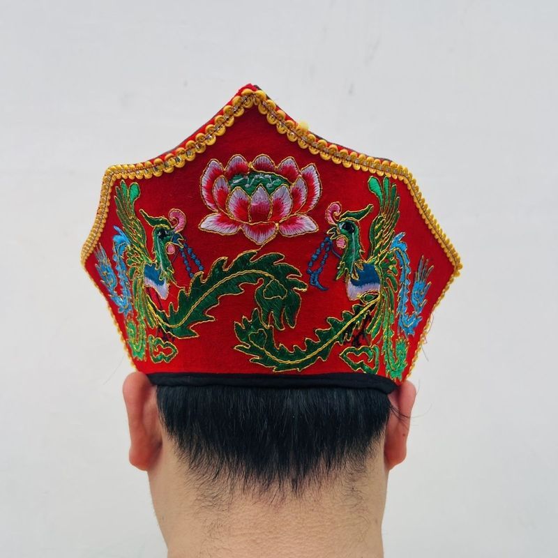Đôi Rồng Đôi Phượng Hoàng Phật Nón Thêu Đỏ Phật Nón Cao Cấp Pháp Nón Thêu Tay Rung Nón Monk Nón Mage Tiếp Liệu
