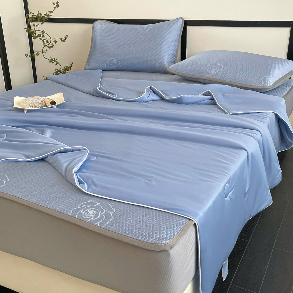 (CDH358) Set 4 món chếu điều hòa băng lạnh bọc chun kèm chăn thun mềm nhẹ MemMinBedding Luxury, chất liệu mát lạnh