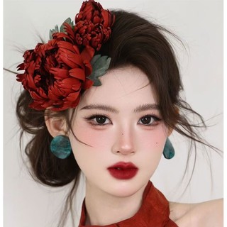 Kẹp tóc đỏ một mảnh và mũ cưới cho cô dâu - Phụ kiện hoàn hảo