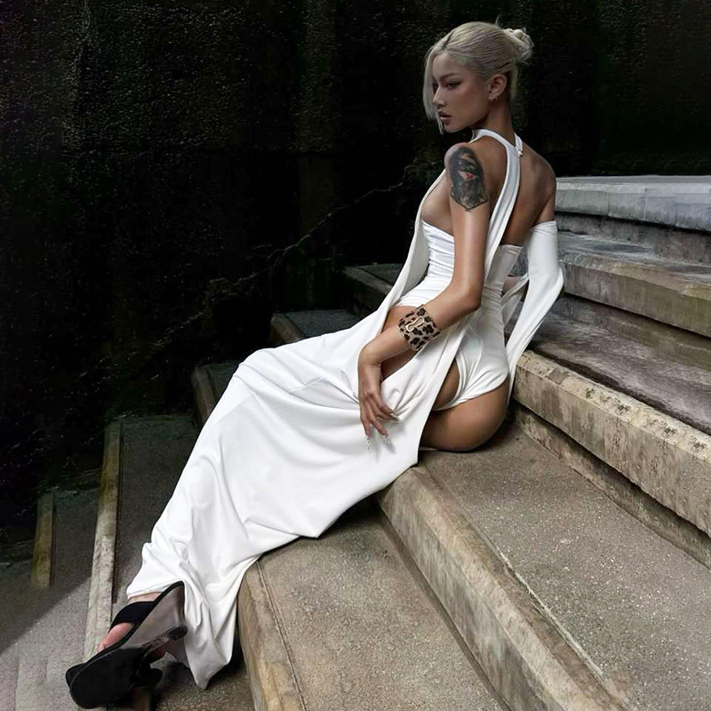 CuteNew Đầm Bodycon Không Lưng Quai Ngang Không Đều, Thích Hợp Dạo Phố