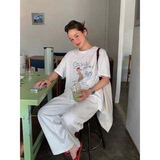 2026 Mới Cổ Tròn Thương Hiệu cotton Lười Rời Hoạt Hình In Hình Áo Thun Nữ Tay Ngắn